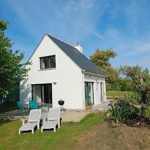 Hébergement de vacances Maison De 4 Pers Avec Jardin Privatif A 1km Lines Et 300m De La De Gavres - Ar Pil Jadur, Plouhinec (Morbihan)